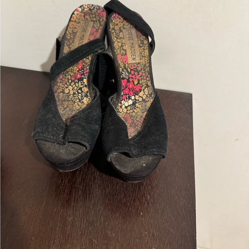 Steve Madden Black Peep-Toe Suede Heels